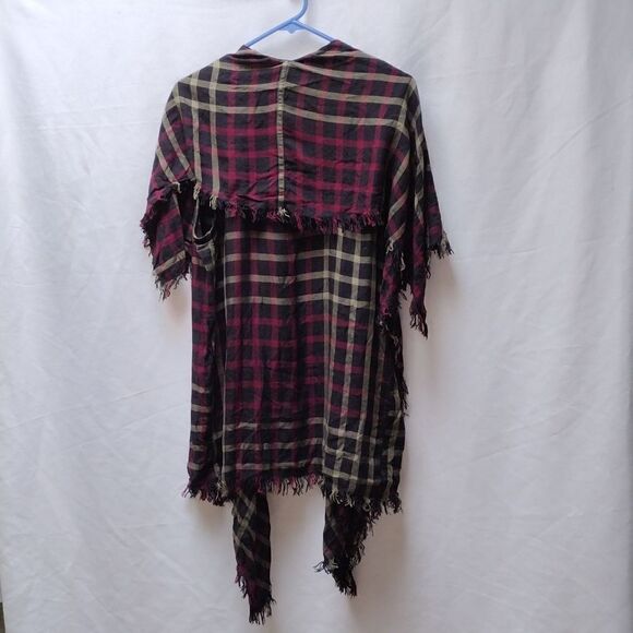 Maurice's shawl vest  - Picture 4 of 4